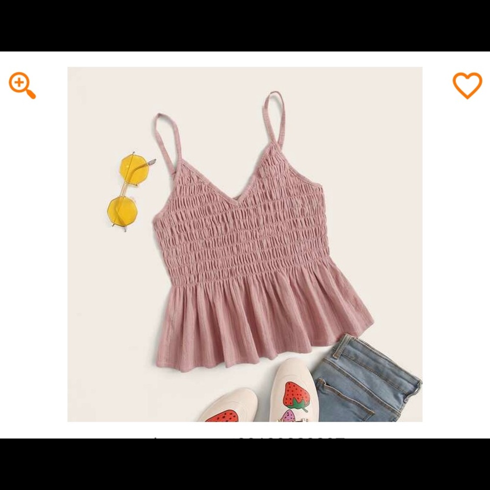 ❄️ SHEIN Ruffled flowy tank top